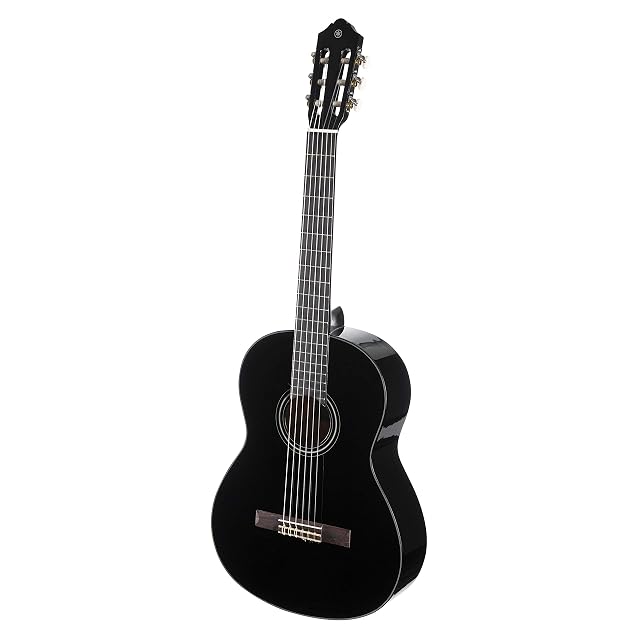 Yamaha C40II, guitare classique en noir